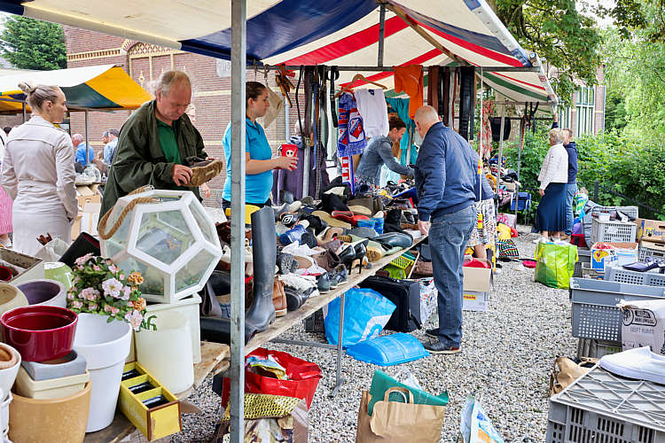 Rommelmarkt 2022 Waarder_127